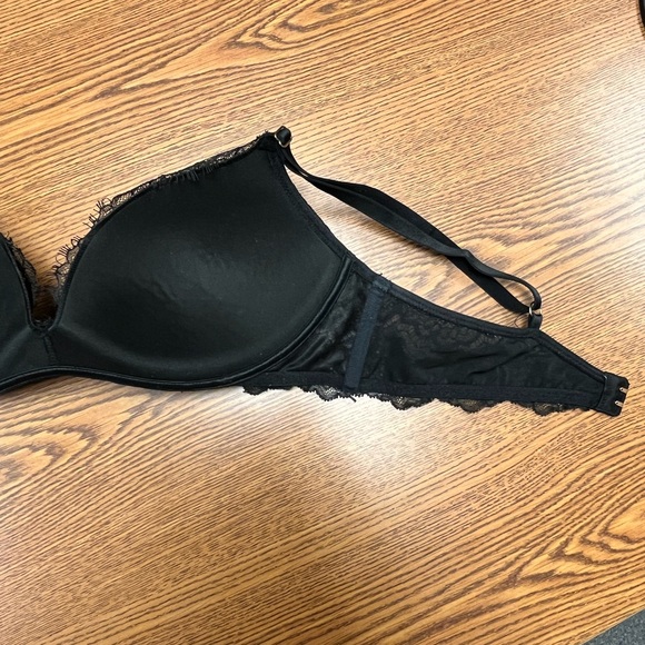 Victoria’s Secret Dream Angels Padded Lined No Wire Black Lace Bra 36B - Picture 6 of 8